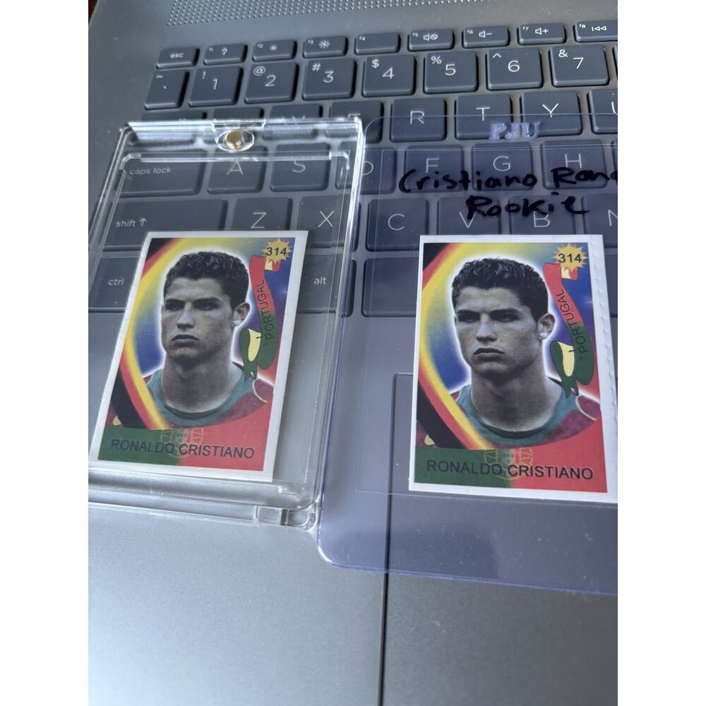 Lot of 2 x 2006 REYAUCA VIVE EL MUNDIAL #314 CRISTIANO RONALDO pics actual